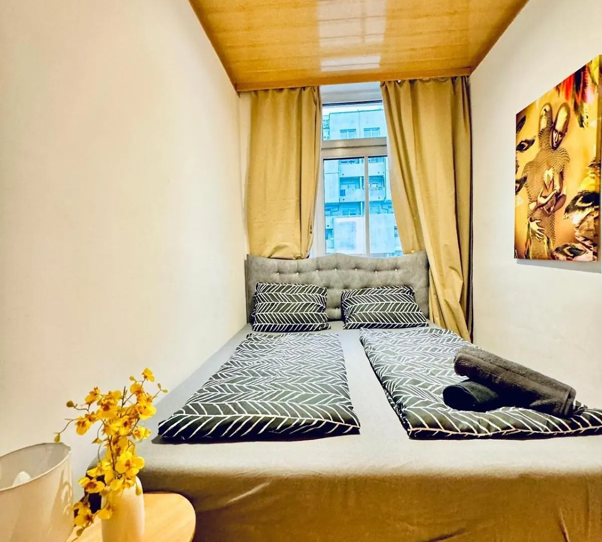 Cozy 4Br Apt For Up To 12P 10-Min To Fac Platz Vienna 0*,  Austria